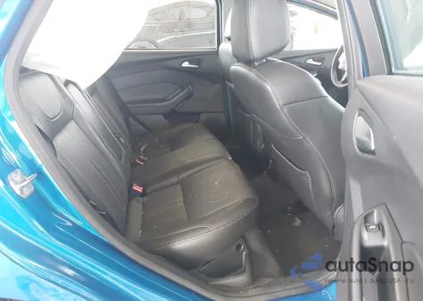 2014 Ford Focus Se z USA, uszkodzony, nr VIN 1FADP3K20EL271679